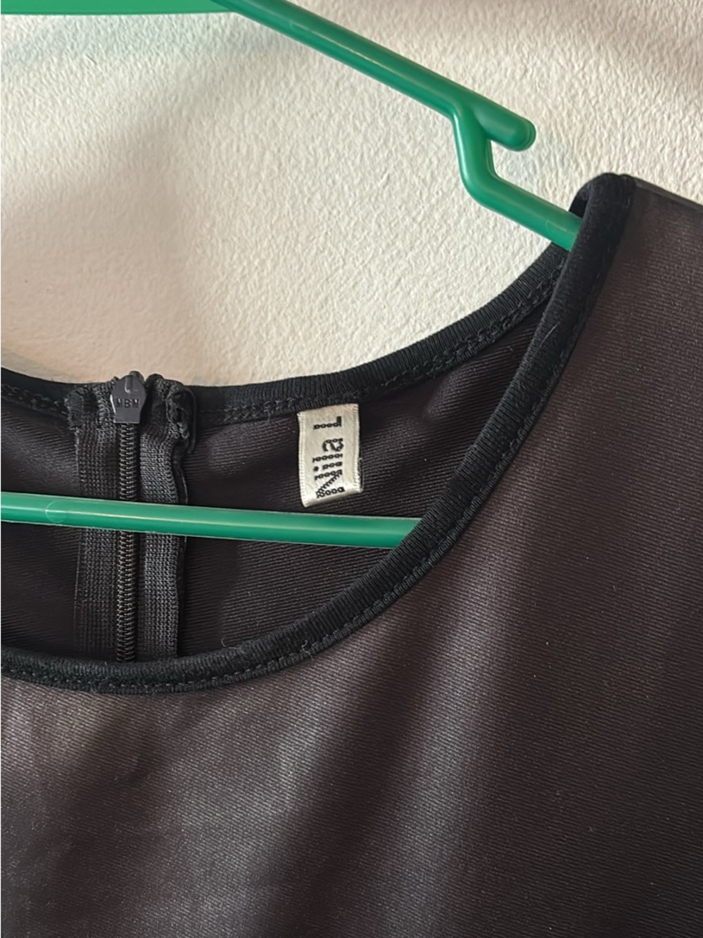 Black Women's Dress by J. Peterman - Sleek Crewneck Style
